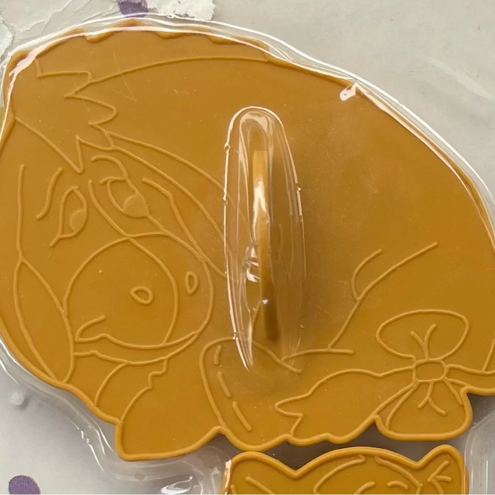 Wilton Disney Cookie Cutter Set of 4 Winnie the Pooh Eeyore Tigger Piglet‎ New